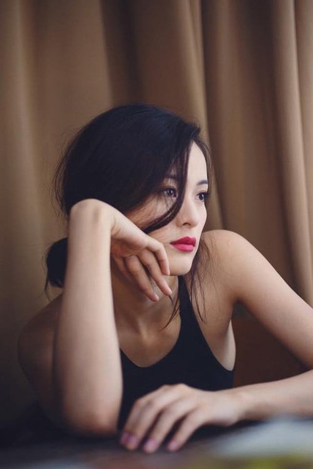 99+ Ảnh Gái Xinh Chụp Trước Gương Che Mặt Đẹp Nghiêng Nước Nghiêng Thành Những Bức Ảnh Gợi Cảm và Tuyệt Đẹp