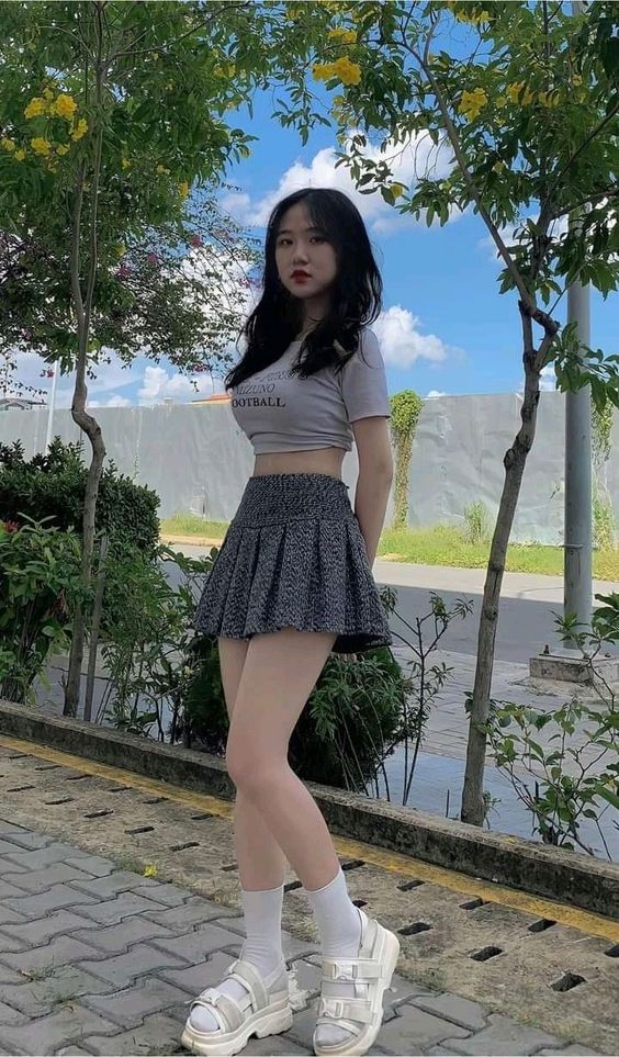 69+ Ảnh Gái Xinh Tiktok mặc Váy nhắn cực gợi cảm Những bức ảnh đầy quyến rũ trên nền tảng giải trí số 1 hiện nay